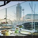 Modern Apartment Opposite The Hassan2 Mosque, Very Well Equipped And Stylish, 85 M2 With Gym And Direct Sea View With Underground Garage , Prohibits Unmarried Couples Of Arab Origin