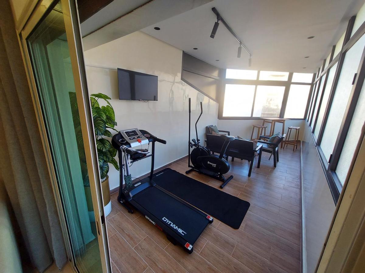 Modern Opposite The Hassan2 Mosque, Very Well Equipped And Stylish, 85 M2 With Gym And Direct Sea View With Underground Garage , Prohibits Unmarried Couples Of Arab Origin Apartment