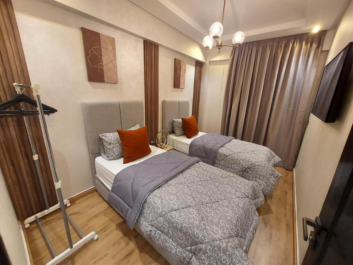 Modern Opposite The Hassan2 Mosque, Very Well Equipped And Stylish, 85 M2 With Gym And Direct Sea View With Underground Garage , Prohibits Unmarried Couples Of Arab Origin Apartment Casablanca