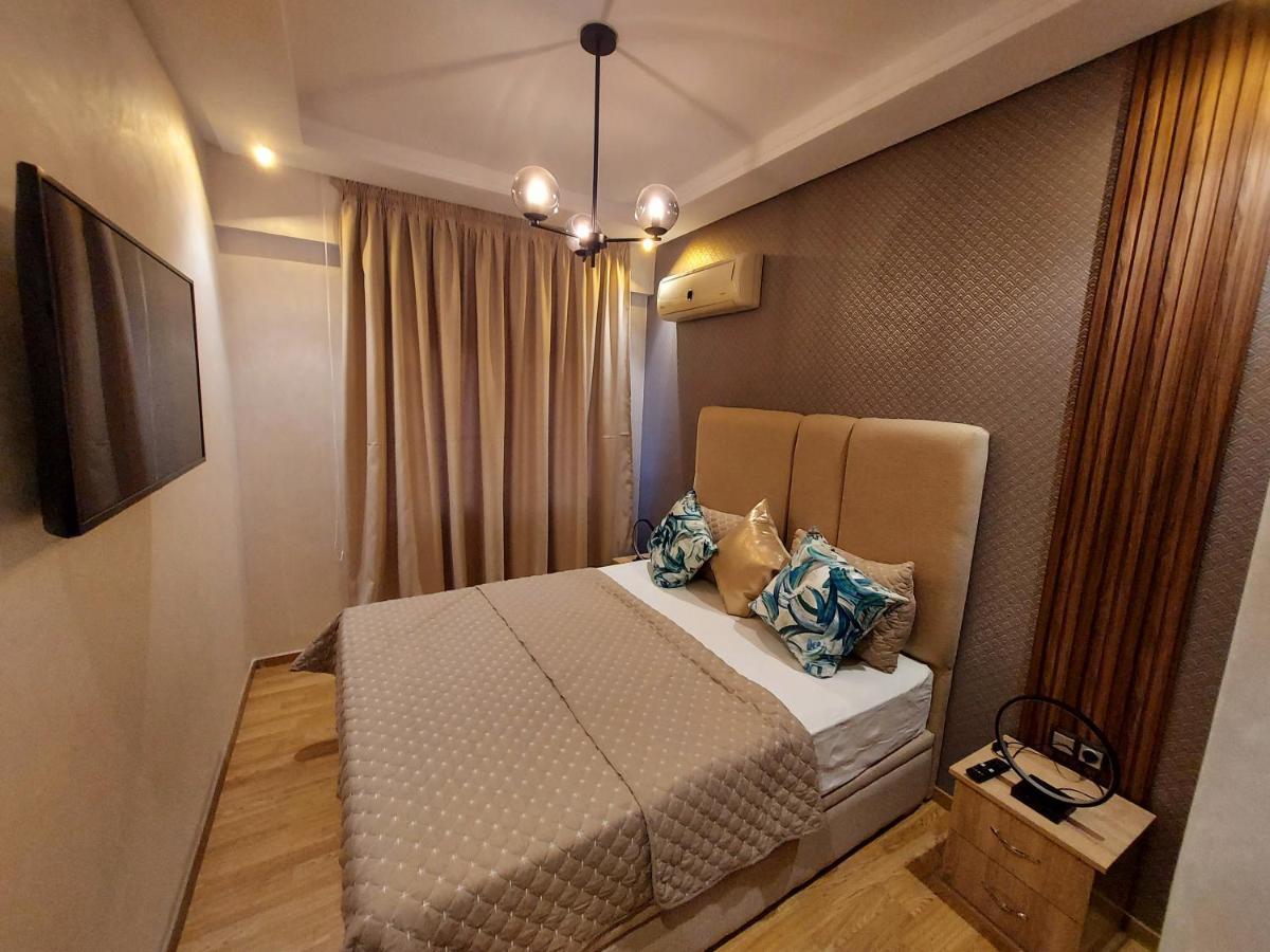 Apartamento Modern Opposite The Hassan2 Mosque, Very Well Equipped And Stylish, 85 M2 With Gym And Direct Sea View With Underground Garage , Prohibits Unmarried Couples Of Arab Origin *